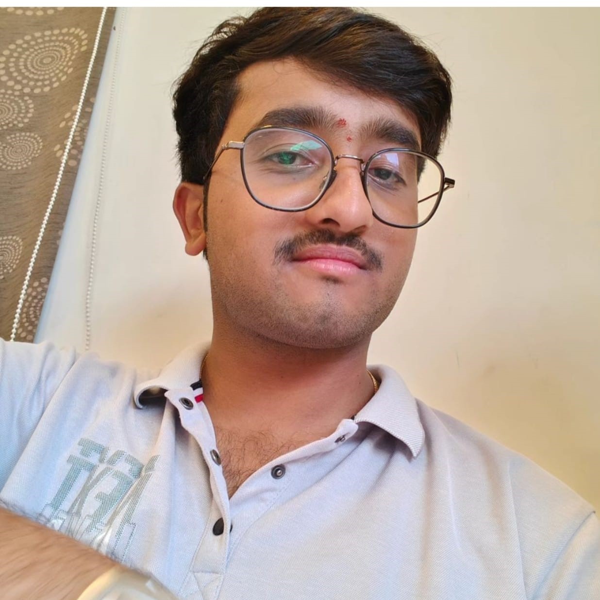 Rtr. Manoj R